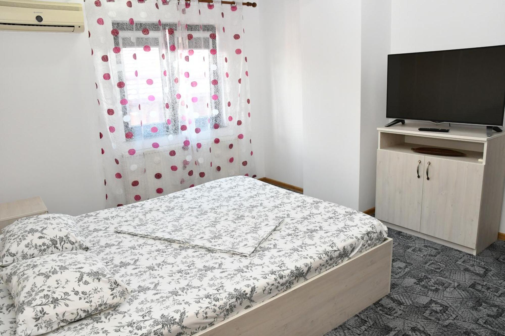 Apartament Luxury - Promenada Mall Craiova Bagian luar foto